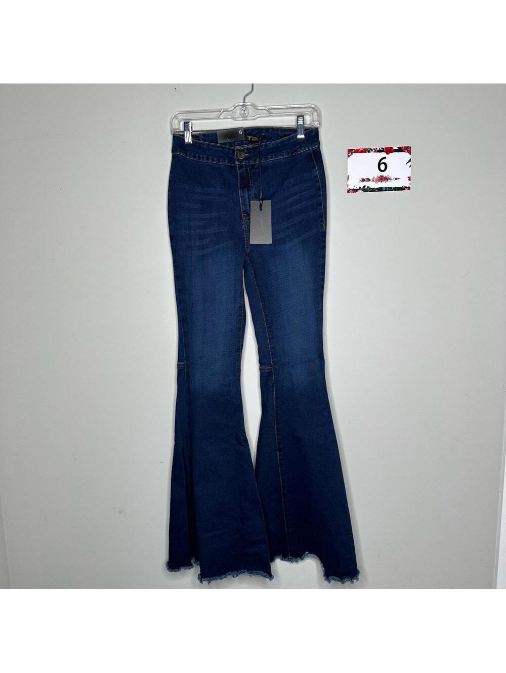L&B size 6 Extreme Flare Jean medium wash non distress denim